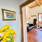 Apartment Maison La Luna *